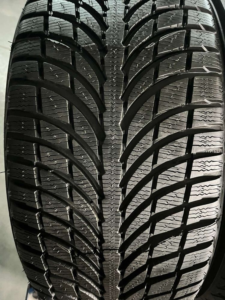 255/45/20 R20 Michelin Latitude Alpin LA2 4шт нові зима