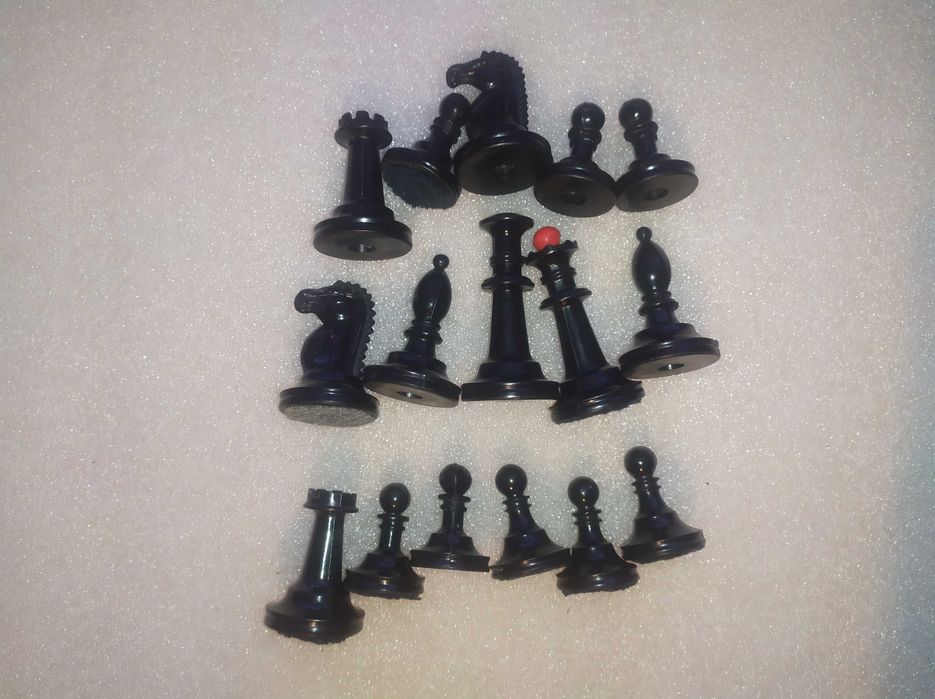 Шахматы Размер 40*40 см.