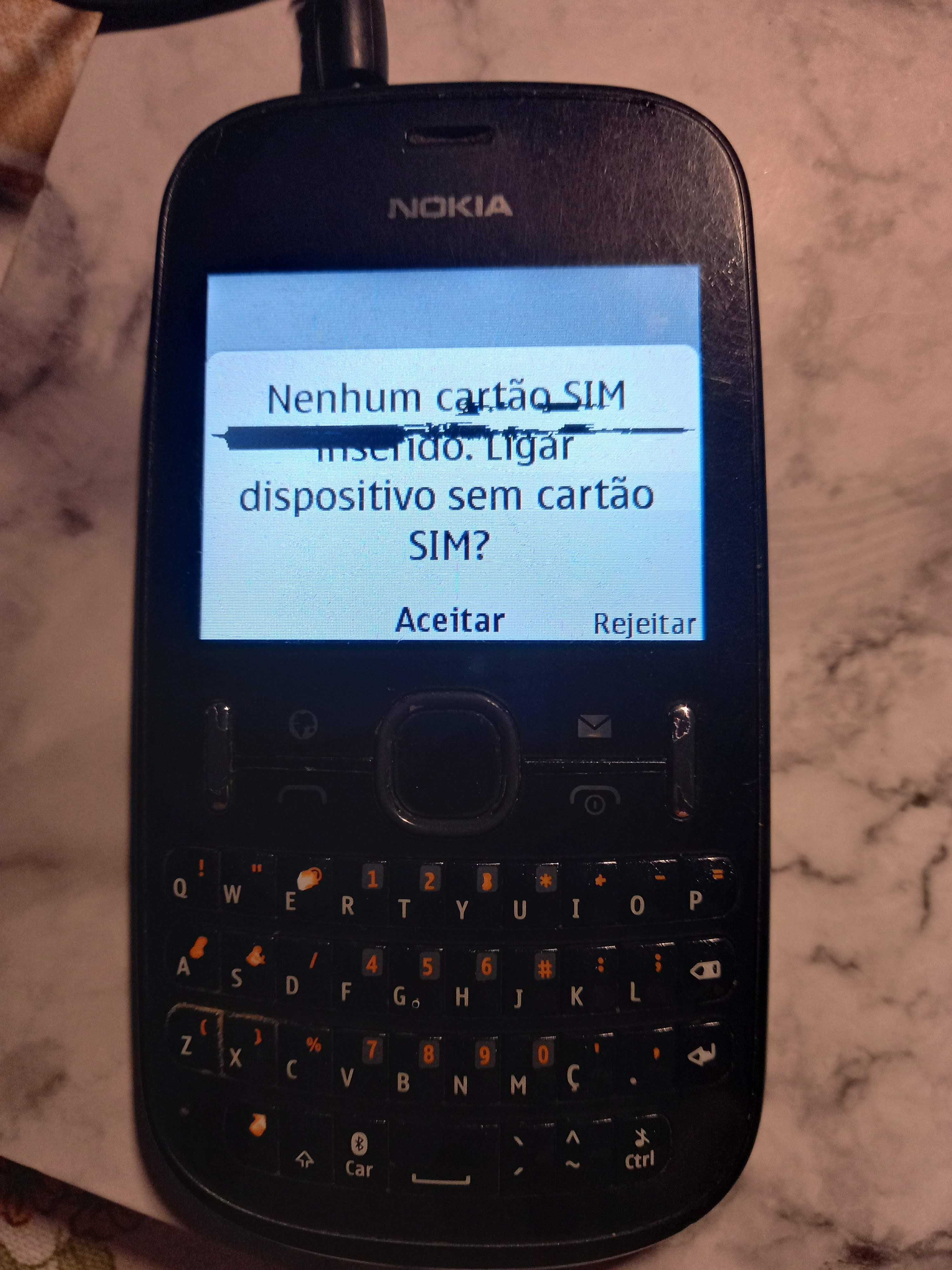 Telemóvel Nokia 201