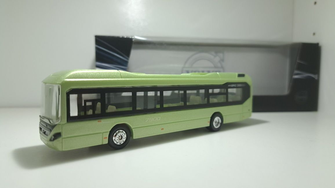 Volvo 7900 Hybrid Motorart 1/87 H0