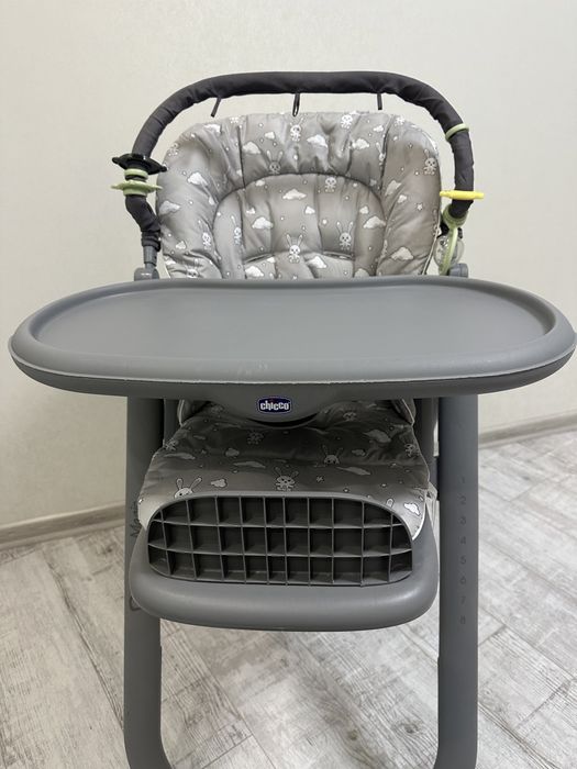 Стільчик Chicco Polly