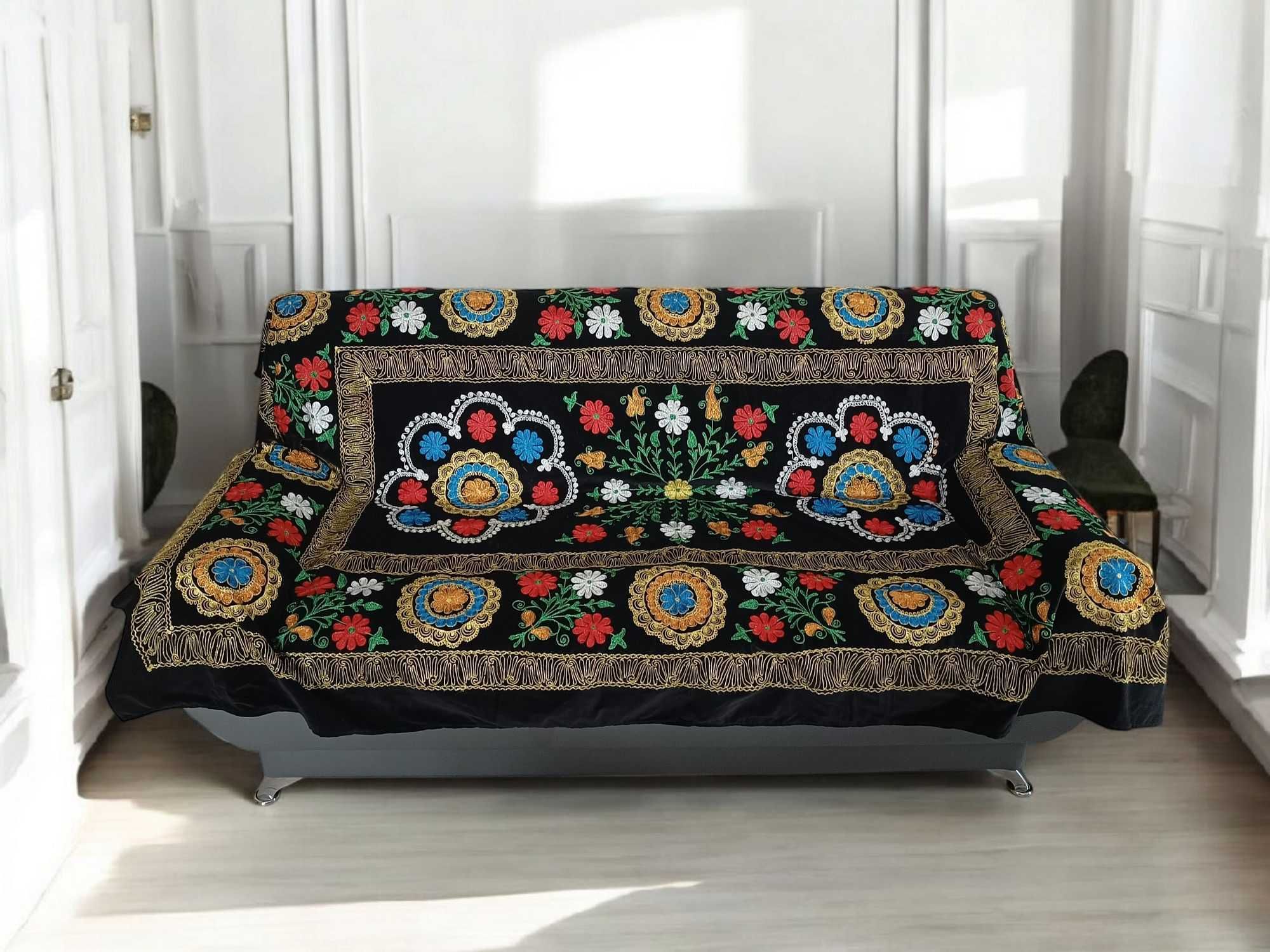 Piękny haftowany kilim huculski aksamit narzuta ludowa Uzbekistan