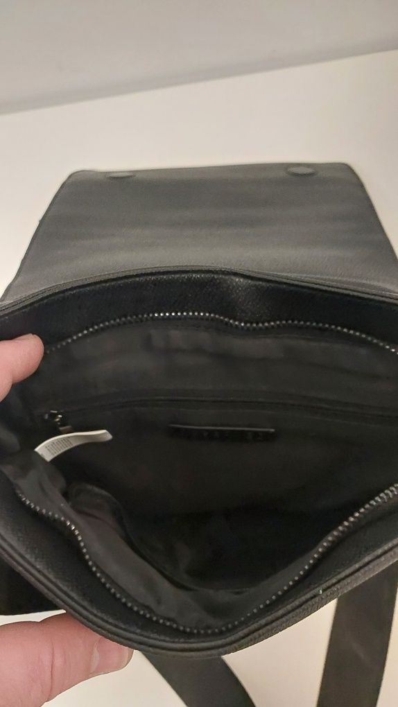 Torebka listonoszka saszetka męska nowa,bardzo pojemna wymiar 27x27
