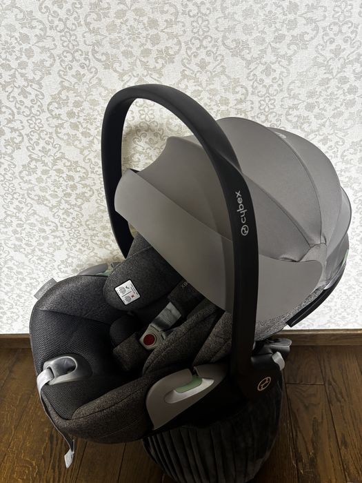 Автокрісло Cybex Cloud T i-size plus Mirage Grey сірий колір
