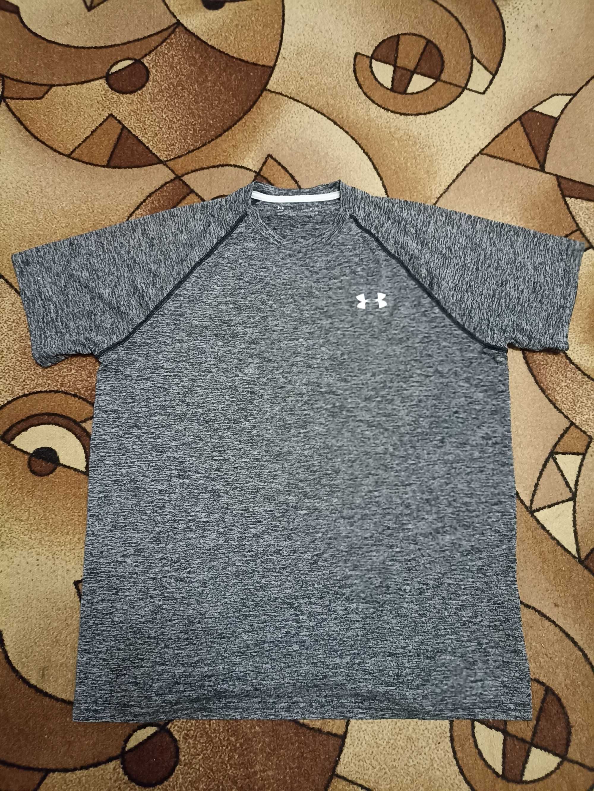 Футболка Under Armour
