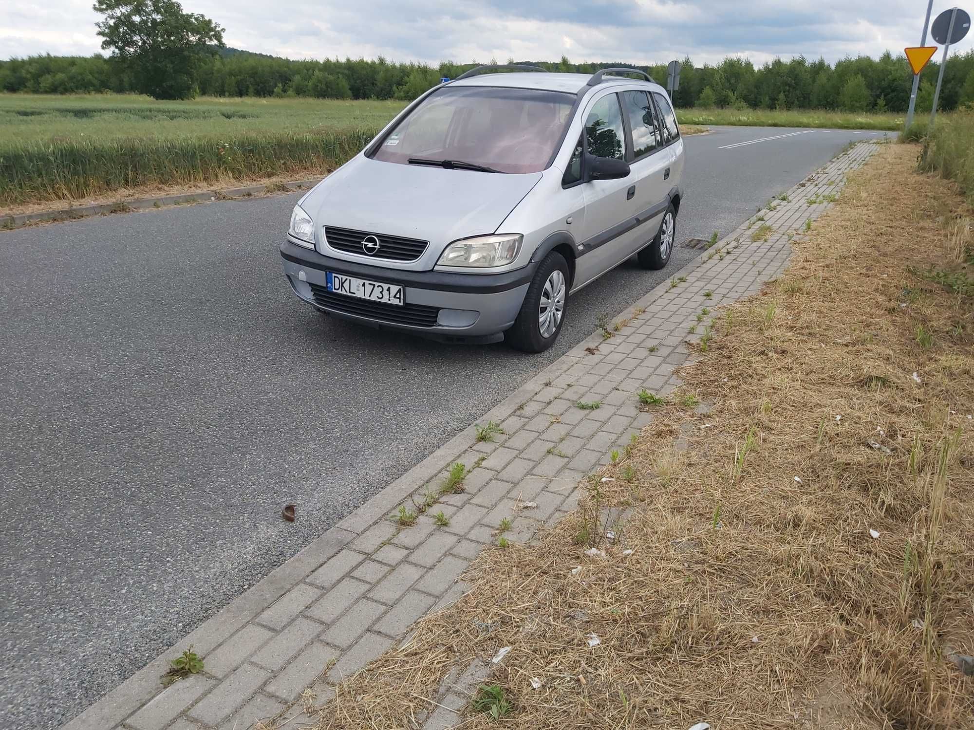 Opel Zafira 7-osobowa
