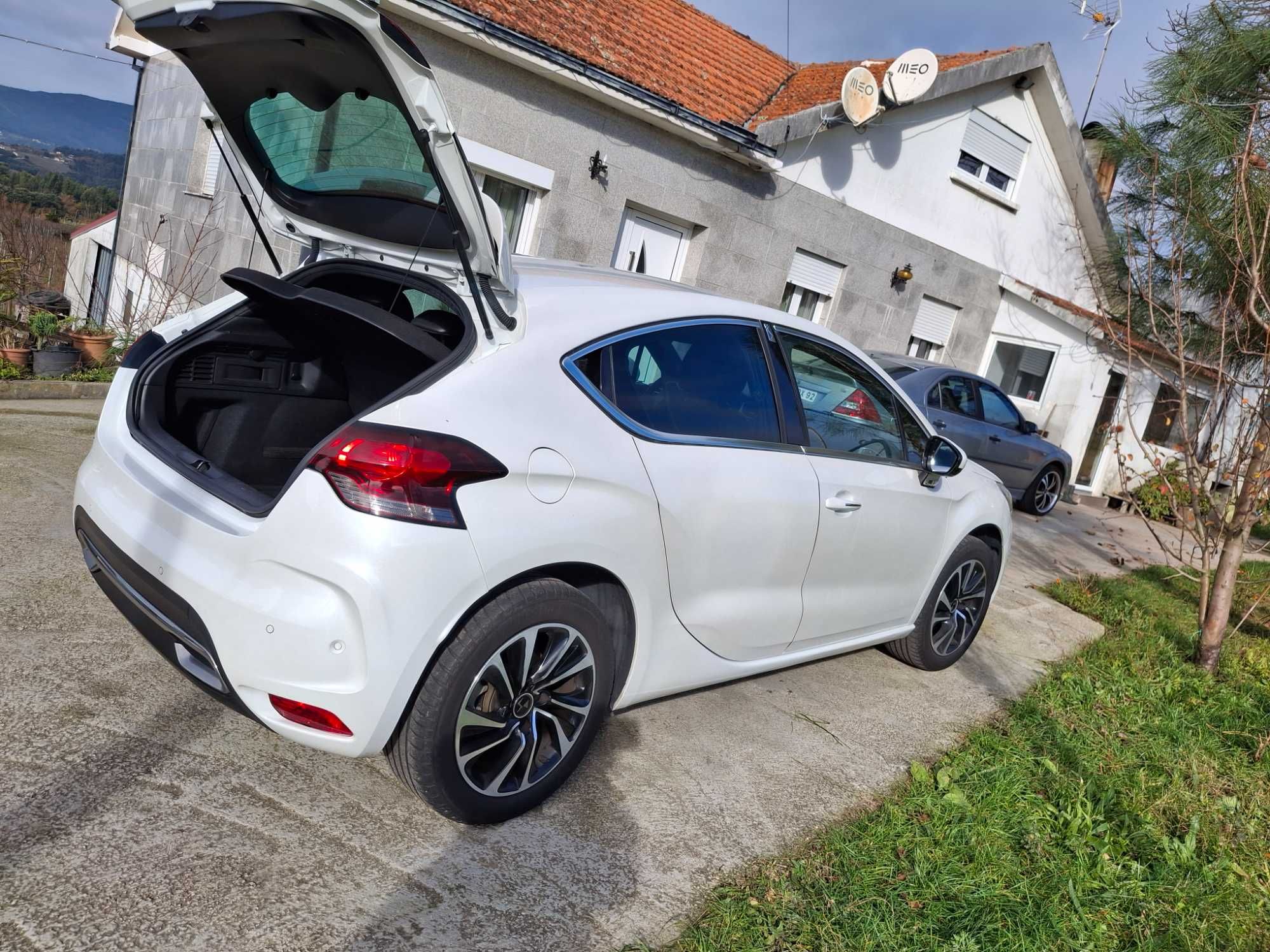 DS4 1.6 diesel cx automático