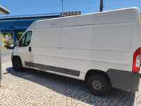 Aluga se carrinha com motorista 10€ hora