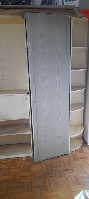 Oddam za darmo szafę