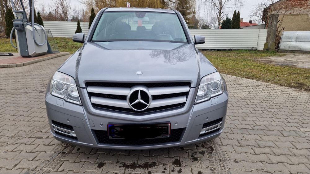 Продам авто Mercedes-Benz GLK 250 в гарному стані .Вкладень не потребу