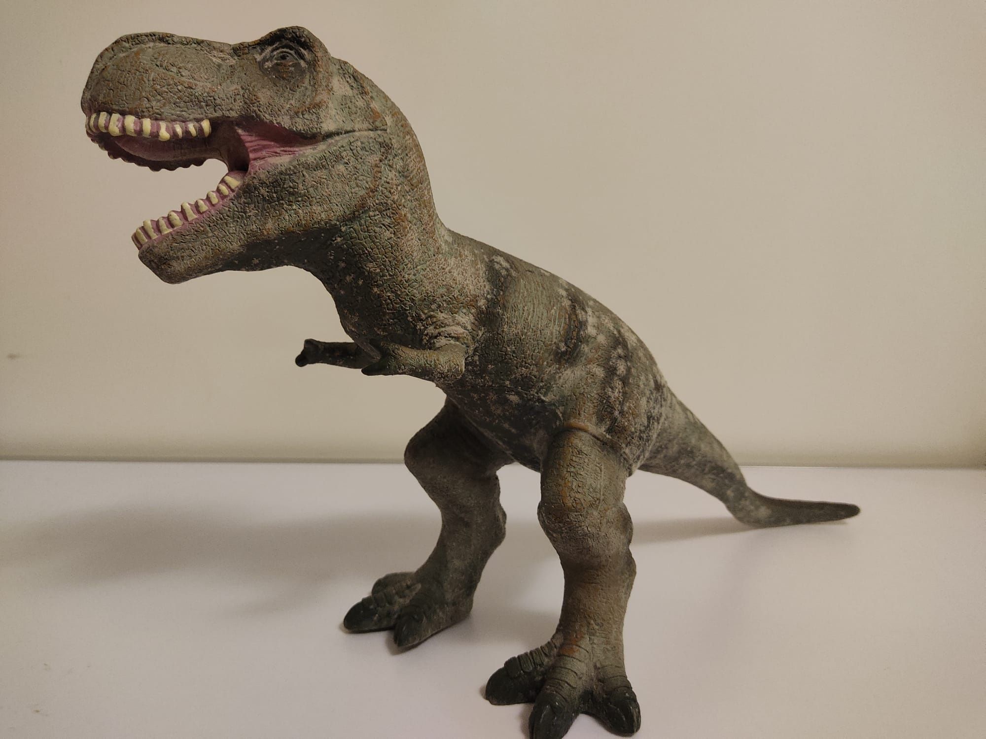 Dinaussaros Triceratops + T-rex 50cm