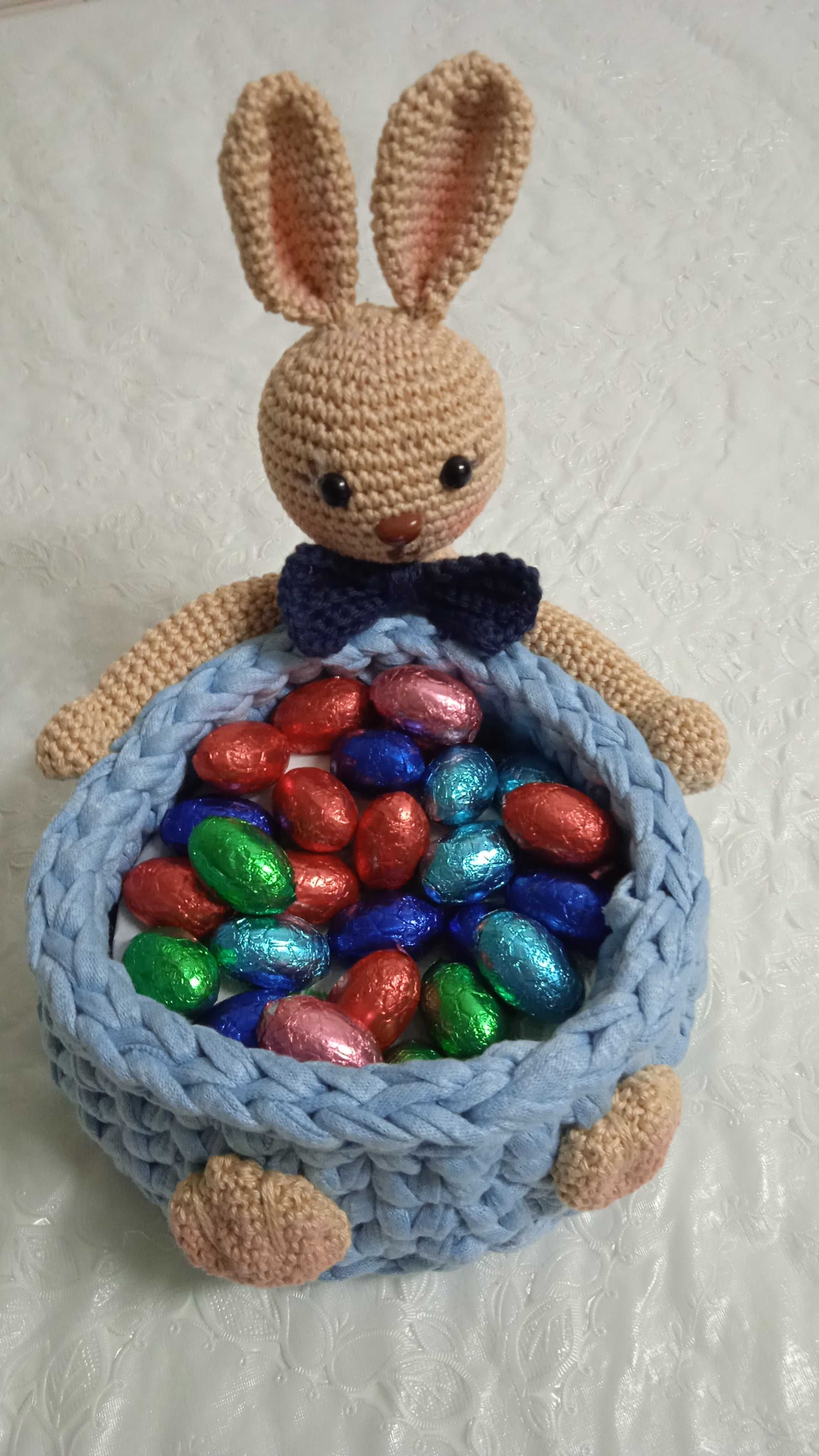 Amigurumi cestinha coelho