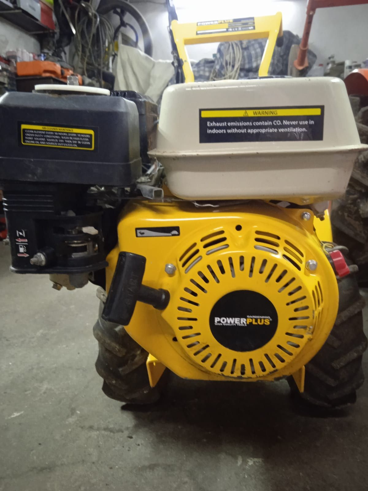 Trator agrícola power  plus