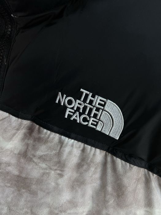 Куртка Supreme x The North Face Nuptse Paper-Print