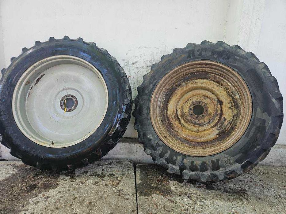2 Koła rolnicze, wąskie uprawowe 14,9R46