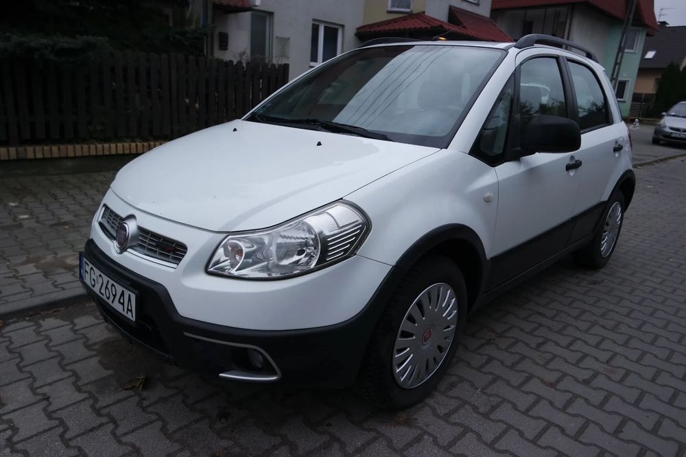 Fiat Sedici 2011r. 2.0 JTD napęd 4x4, z polskiego salonu, bliźniaczy do Suzuki SX4
