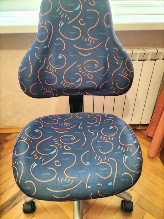 Детское кресло Mealux Y-128 в  хорошем состоянии.