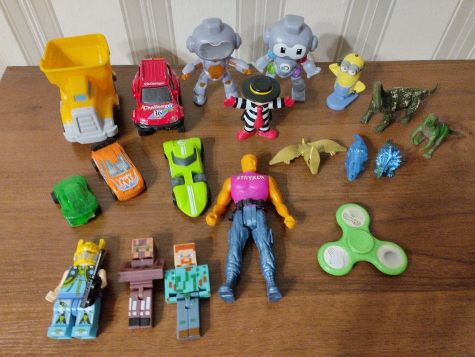 Іграшки з Макдональдс