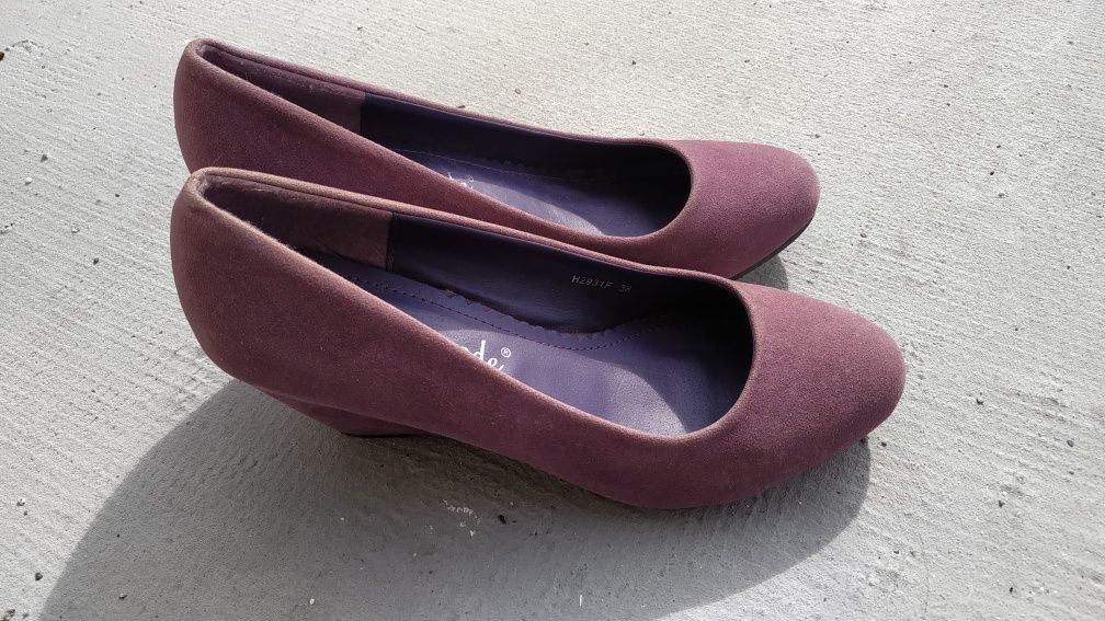 Sapatos de senhora de rampa roxos - novos (n.38)
