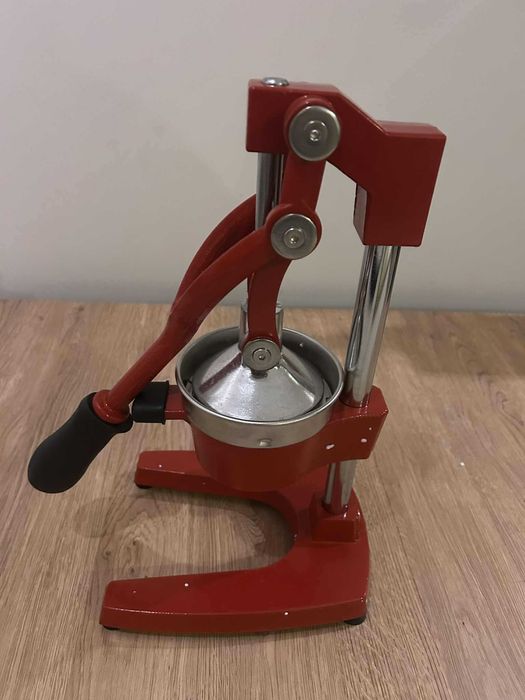 Wyciskarka manualna do owoców