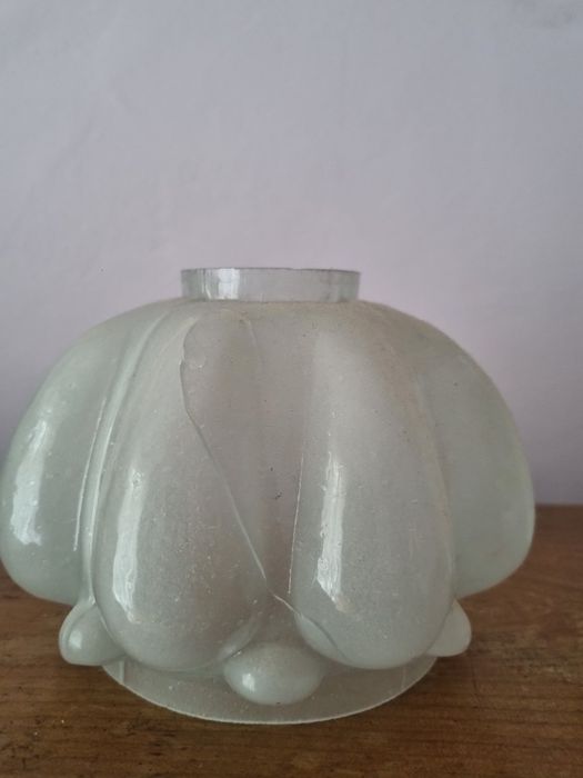 Klosz z mlecznego szkła