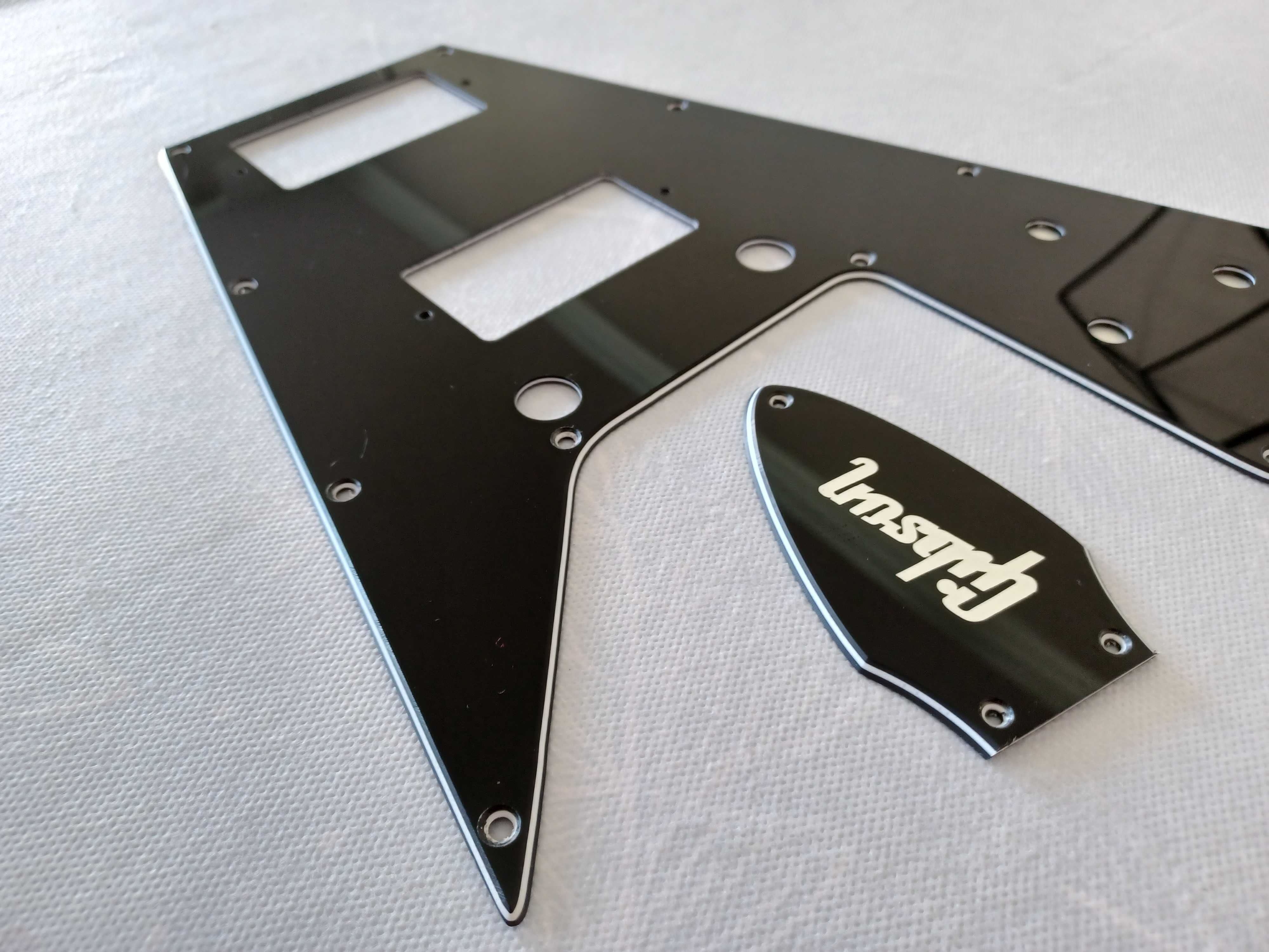 Pickguard Gibson Flying V - Preto 3ply e Truss Rod Cover