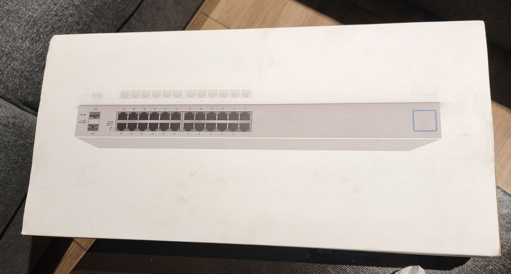 Unifi switch US-24