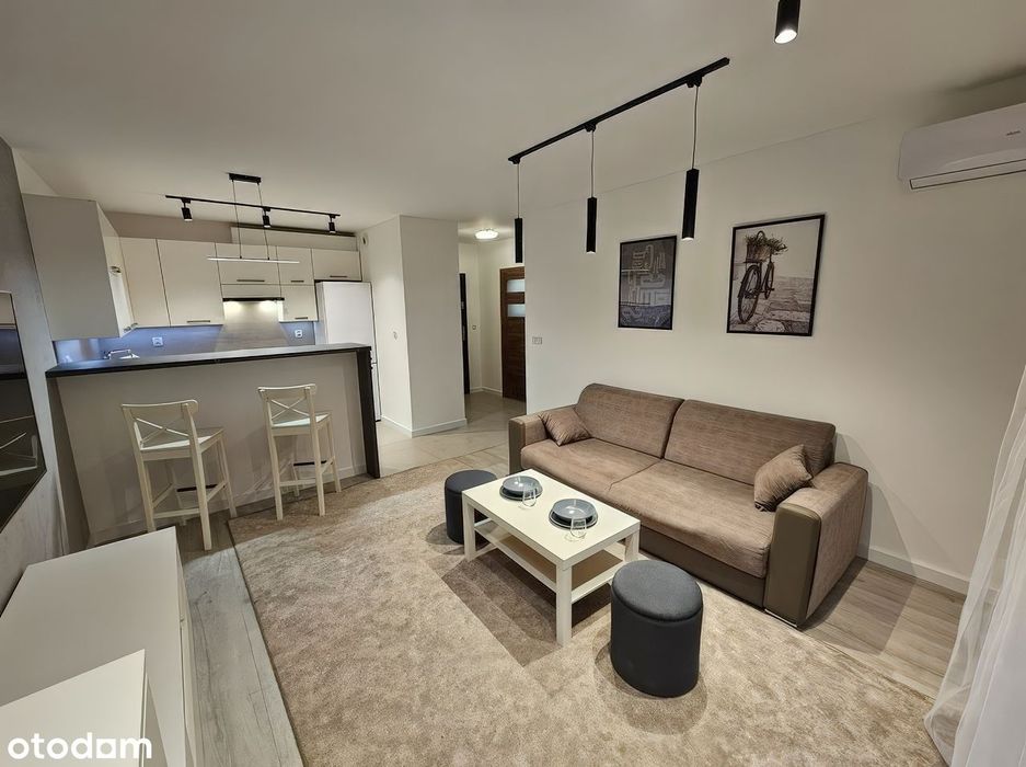 Mieszkanie blisko Westfield Arkadia obok ul. Powązkowskiej z ogródkiem