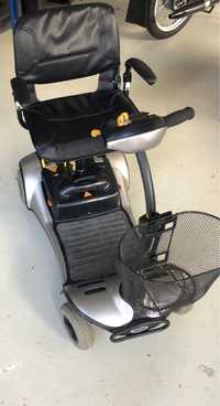 Wózek inwalidzki elektryczny Shoprider