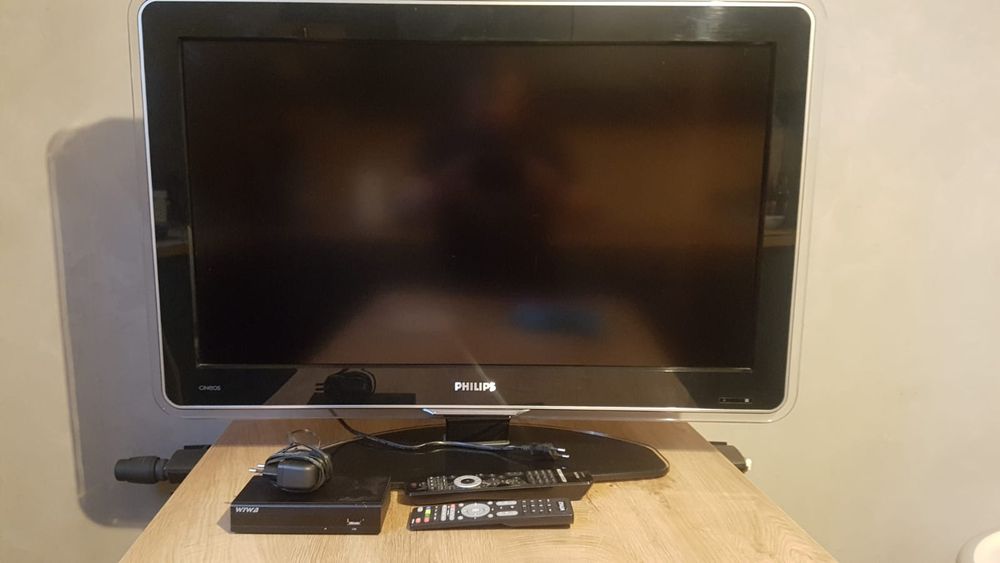 Telewizor Philips Ambilight 32PFL9603D 32