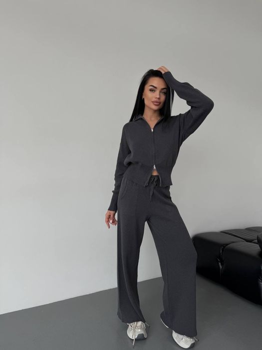 Трикотажні костюми