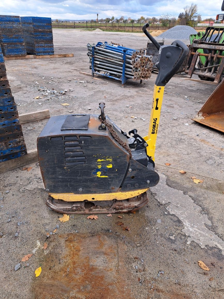 Продам трамбовку фірми Bomag  на 450кг