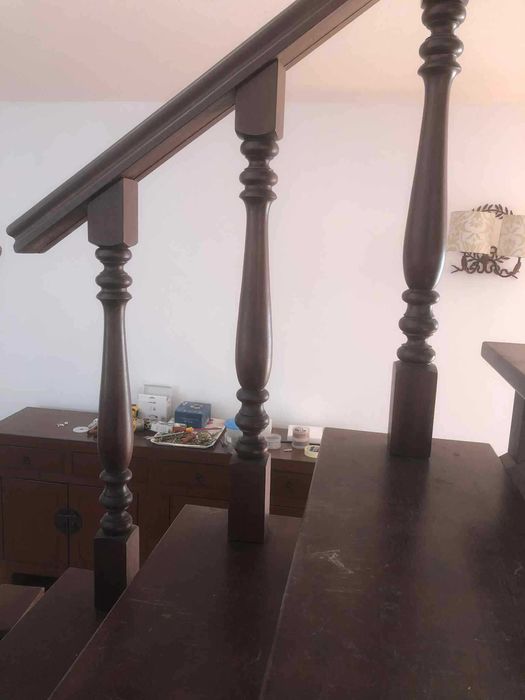 Balaústres pilares colunas madeira maciça