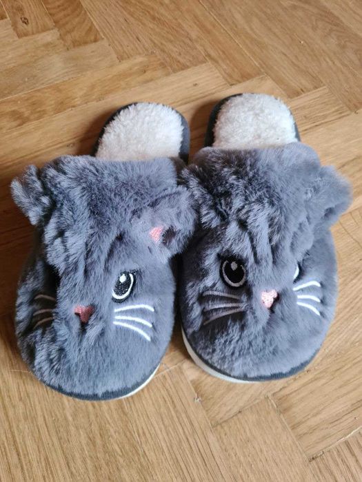 Капці котики нові 34р.