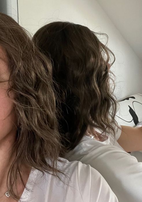 Peruka damska śliczna