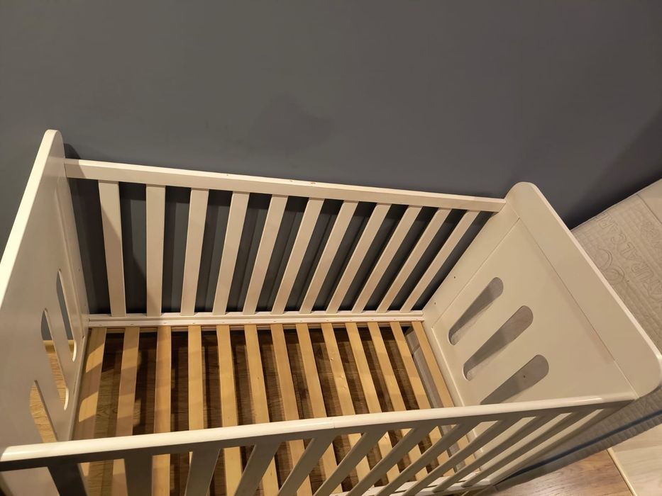 Łóżeczko w super stanie