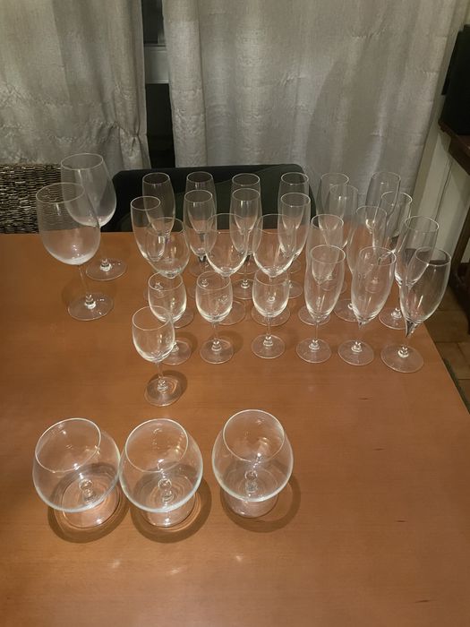 Conjunto de copos de cristal