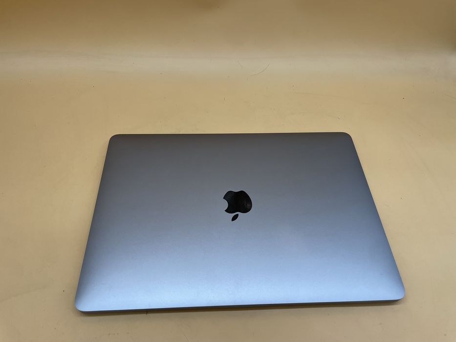 Macbook pro m1 2020 512 gb