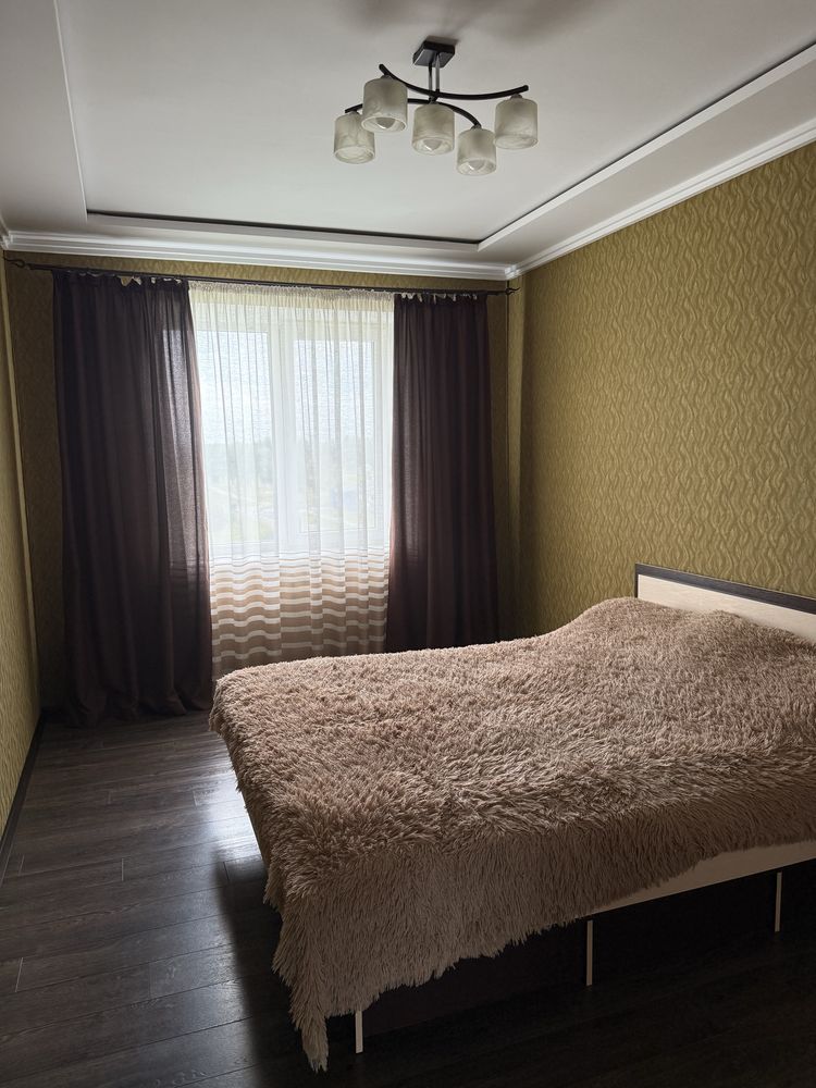 Продаж 3-кімнатної квартири у м. Славута