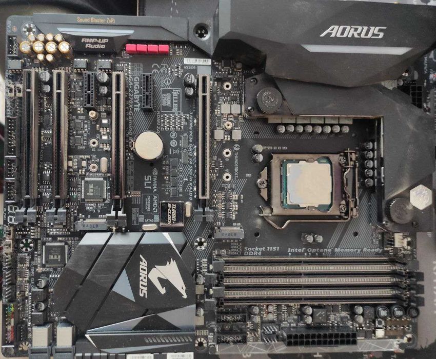 Материнська плата gigabyte aorus ga-z270x-gaming 7 + i7 7700k