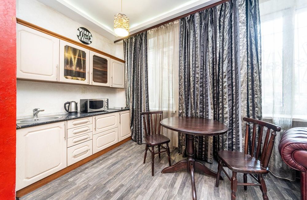 Уютная 1 ком квартира на Рейтерской 2-13-555.biz.ua