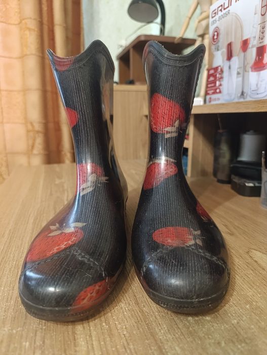 Резиновые сапоги