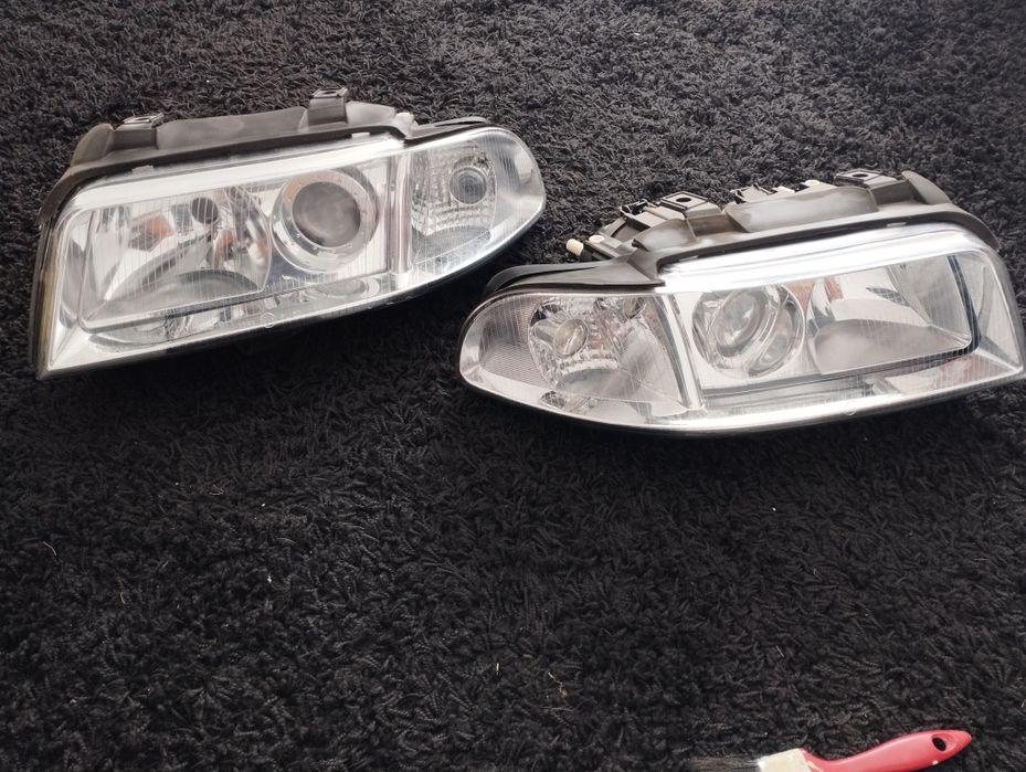 Faróis novos marca audi