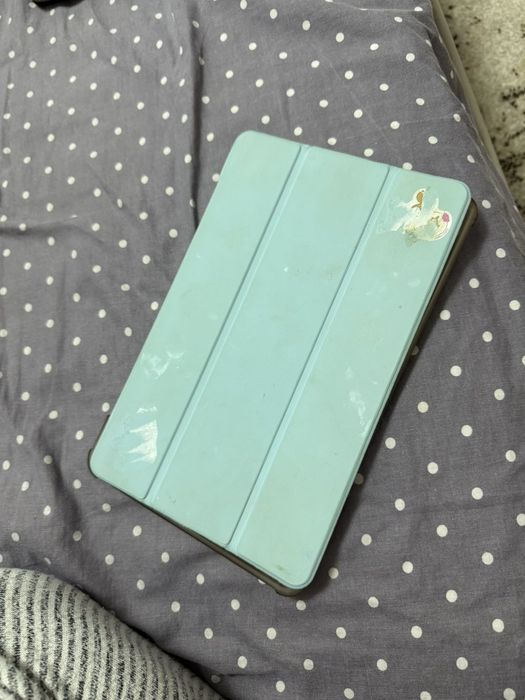 Планшет смартфон телеіон