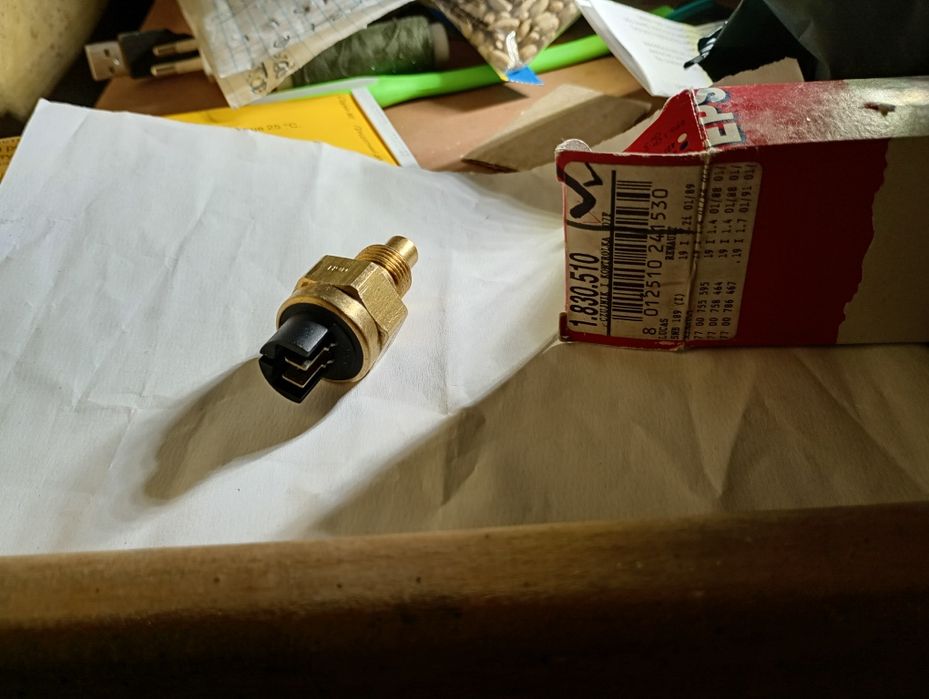 Датчик температури двигуна