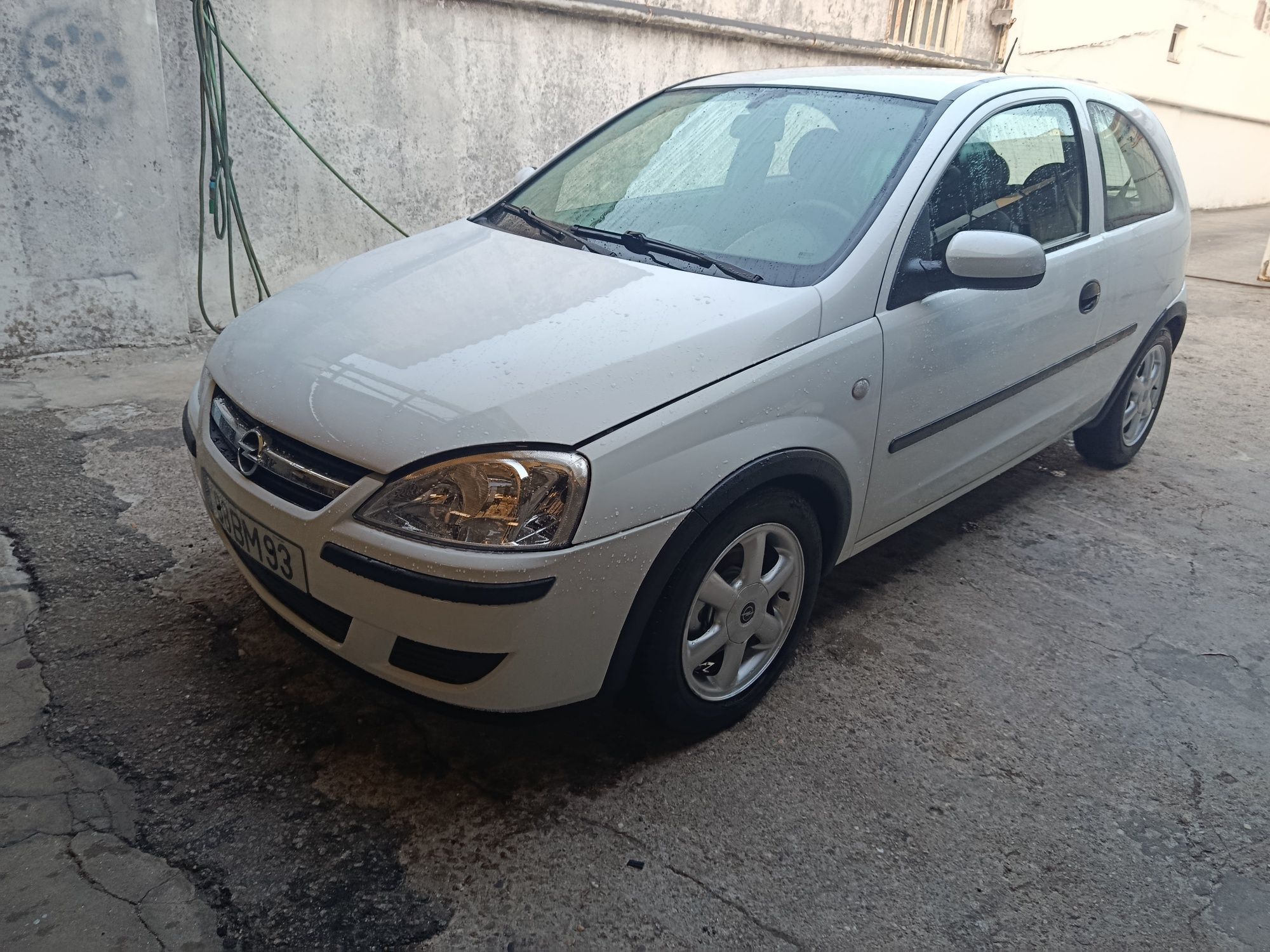 Opel corsa 1.3 cdti 5 lugares