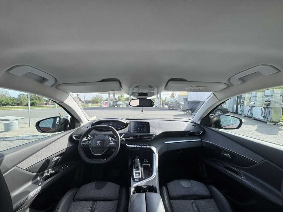 Peugeot 3008 кросовер