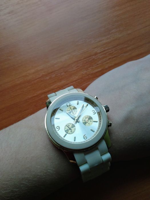 Zegarek New Yorker złoto kremowy