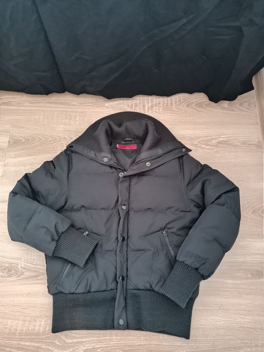 Puchowa LEVI'S XS Red tab kurtka damska