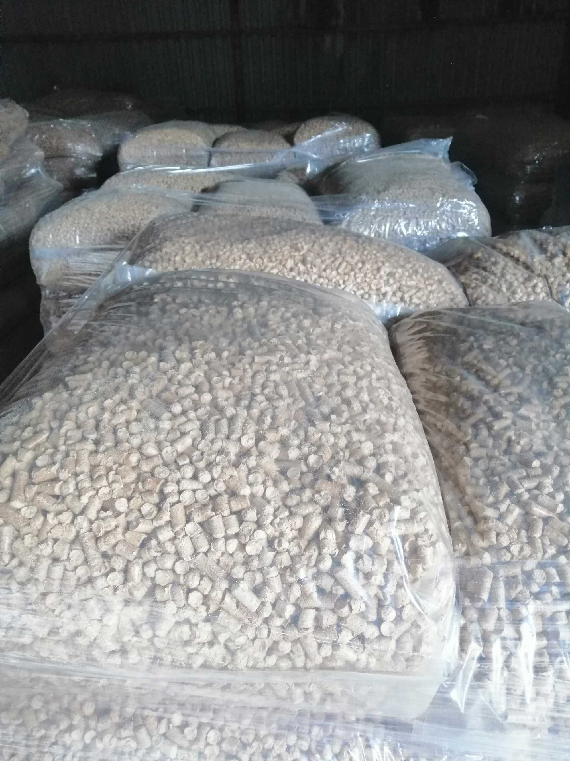 pelet opałowy sosnowo bukowy 6mm wysokokaloryczny